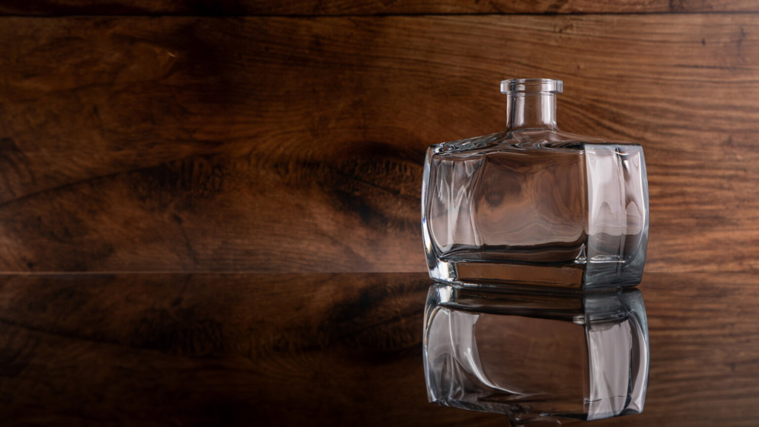 Sculptural premium spirits bottle