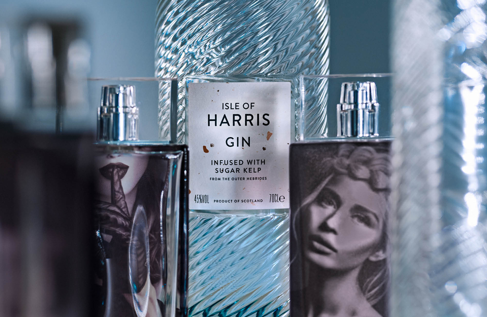 Isle of Harris Gin glass bottle